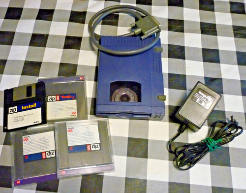 Iomega zip 100 external drive - 100,