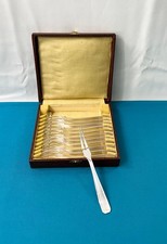 12 fourchettes à escargots