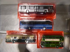 Lot de 4 Autobus miniatures 1/43 Véhicule Bus collection Diecast BUS136