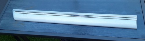 Baguette neuve porte - neuve,