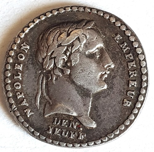 Médaille - ,