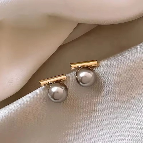 Zard pearl stud earrings - zard,