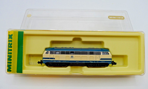 Minitrix locomotive diesel - locomotive,