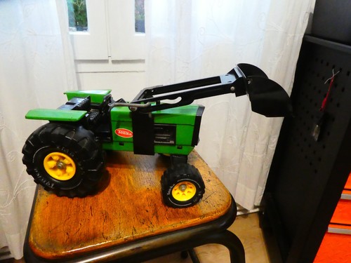 Tracteur tonka tole - tracteur, jouet