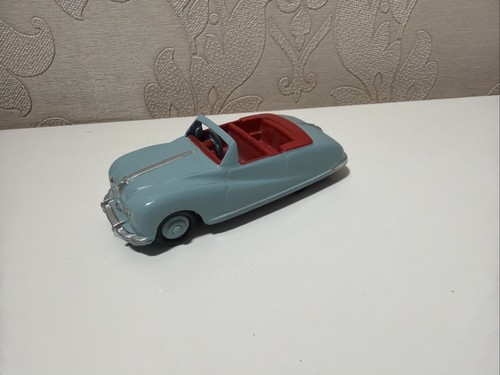 Dinky 106 austin - 106,