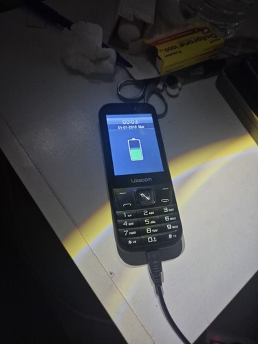 Téléphone portable logicom - téléphone,