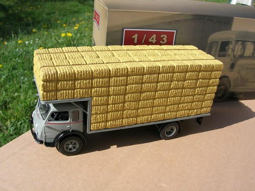 Ixo camion renault r 4220 - camion,