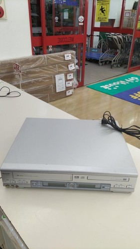 Sharp nc550 dvd vhs combo - sharp,