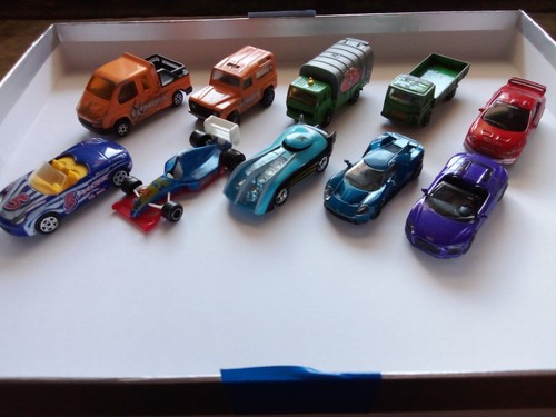 Lot voitures et camions - de, 10