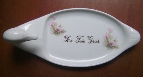 Beau plat foie gras en - à,
