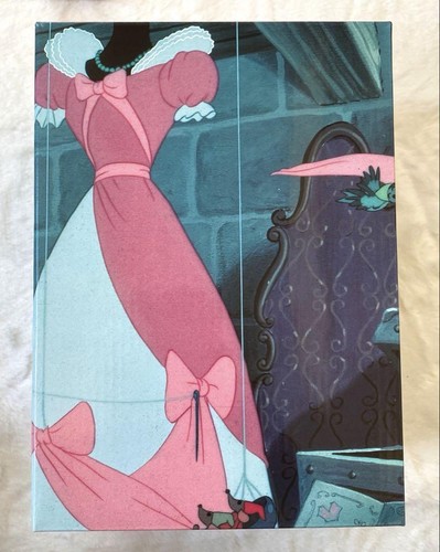 Robe figurine tokyo disney - figurine,
