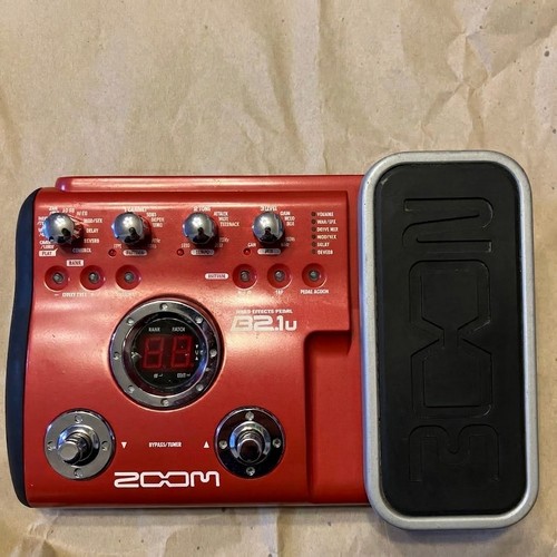 Zoom bass effects pedal - bass,