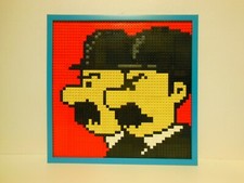 Composition figurine sur