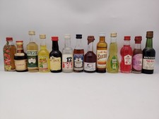 Lot de 13 mignonettes