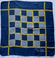 " Pierre Cardin Jeunesse Paris "  foulard en soie vintage scarf - 80 cm x 80 cm