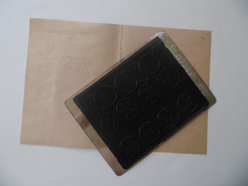 Ancien tampon encreur scolaire - encreur,