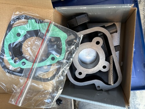 Cylindre piston scooter