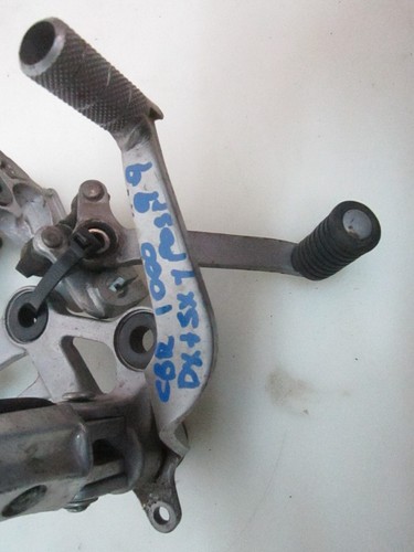 Paire plates avant sx - plates,