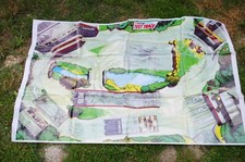 CORGI SUPERBE TAPIS DE JEU EN PLASTIQUE ANNEES 60 / 70 COMME NEUF, voir photos.