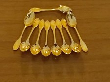 9 cuillères à café Dorées