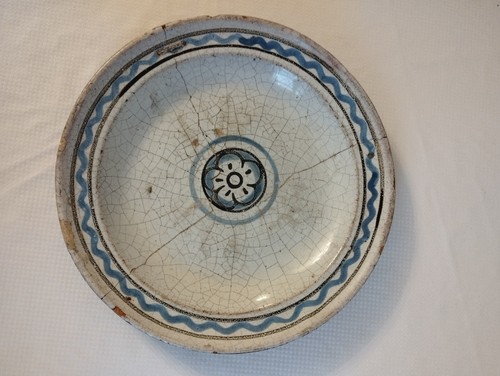 Assiette dite cul noir - assiette,