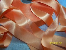 ANCIEN RUBAN EN SATIN DOUBLE FACE. SPLENDIDE. HAUT DE GAMME. Orange. N°112