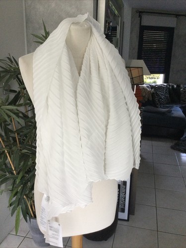 Grand foulard cheche - , plissé