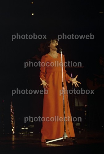 Mireille mathieu exclusive - *,