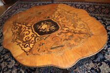 GUÉRIDON EPOQUE NAPOLEON III DE FORME VIOLON  MARQUETERIE PIÉTEMENT TRIPODE