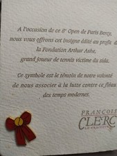 RARE PINS 8e OPEN DE PARIS FONDATION ARTHUR ASHE ARTHUS BERTRAND PLAQUE ORIGINE