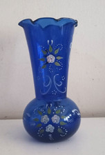 Vase en verre bleu décor à la main .... Décor floral