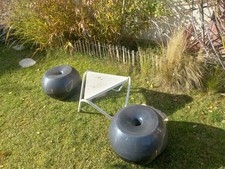 2 poufs intérieur ou extérieur en plastique