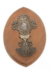 -JOLI BENITIER MURAL ART NOUVEAU Métal Argenté sur Bois STE VIERGE au centre  D