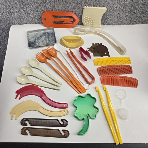Tupperware utensil accesory - tupperware,