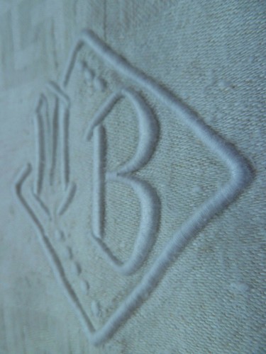 Ancienne nappe blanche - ancienne,