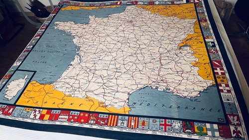 Grande tenture murale des
