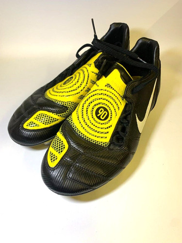Nike total shoot - total,