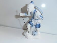 bibelot asiatique en porcelaine
