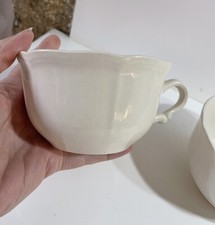 2 Grandes Tasses Anciennes