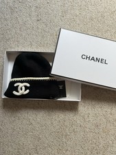 Chanel Bonnet en cachemire