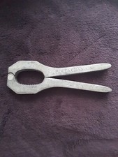 pince à champagne Moet &