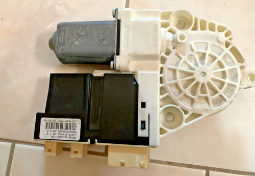 Moteur lève vitre avant - moteur,