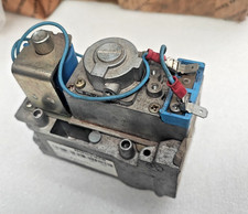 Vanne Gaz Honeywell VR8605C 1017 - Combinaison DSI/HSI Chaudières Gaz