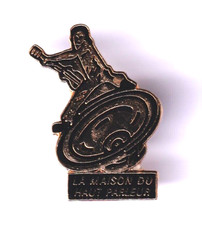 RARE PINS PIN'S .. MUSIQUE MUSIC SOUND SON ENCEINTE HIFI MAISON HAUT PARLEUR ~FM