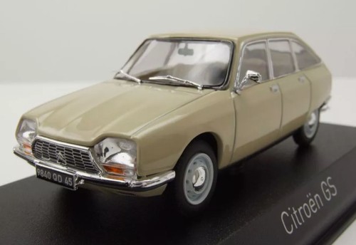 Norev voiture de - de, 1971