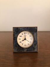 Petit reveil ancien UTI Swiza