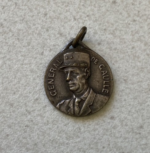 Petite medaille metal a - metal,