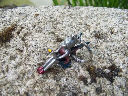 13596 porte cle figurine - cle,