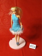 vetement habit pour poupée