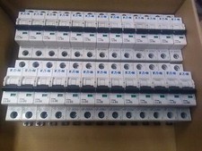 4 pièces :disjoncteur unipolaire B6 EATON 6 amp 